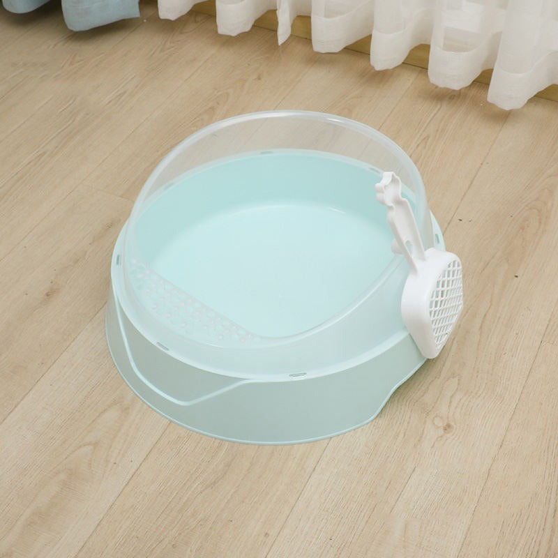 Durable large litter box for indoor cats